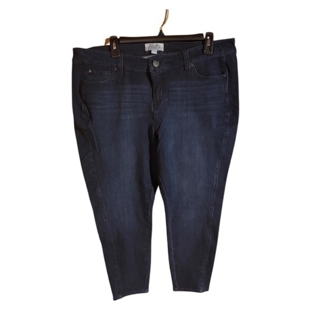 RAWAN adorable curvy petite skinny ankle jeans